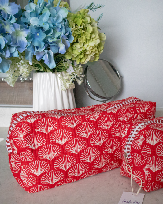 Quilted Saylor Rae Hair Tools Bag - Red Shells