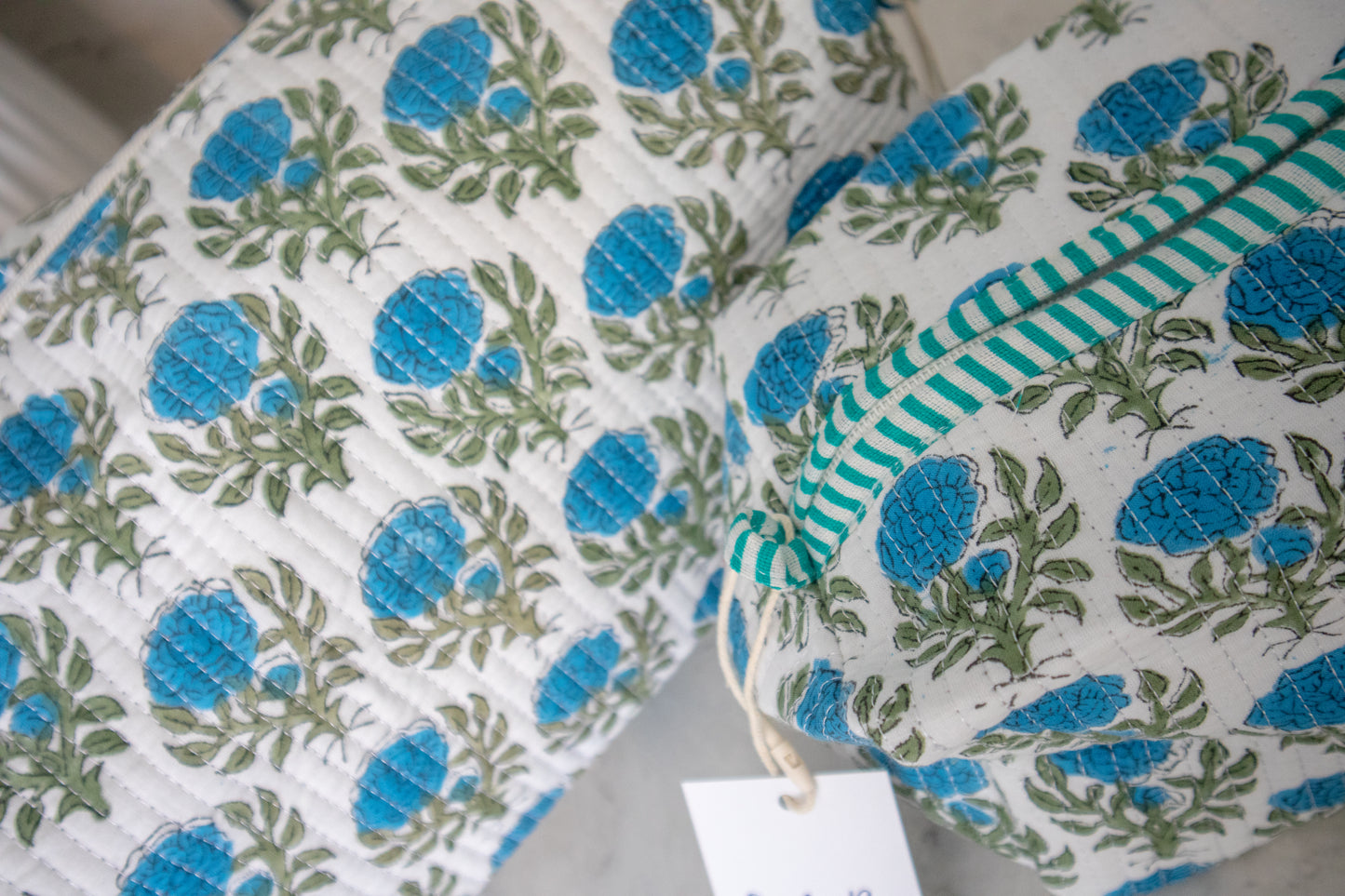 Cape Harbor Makeup Bag